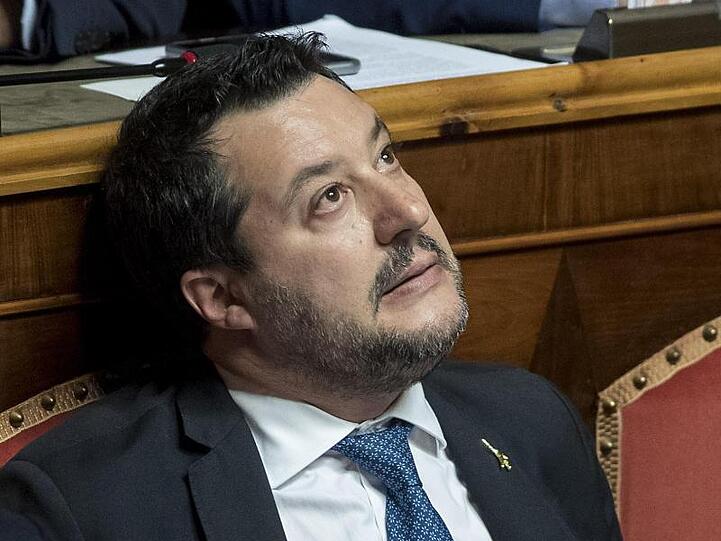 Matteo Salvini, ehemaliger Innenminister von Italien, reagiert auf die Entscheidung des Senats über die Aufhebung seiner Immunität als Mitglied der Parlamentskammer.