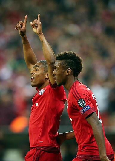 KINGSLEY COMAN, NOTE 2: Wie schon in der Bundesliga leichtfüßig und kreativ. Vertritt Arjen Robben exzellent, derzeit nicht wegzudenken aus der Startelf. Hackenvorlage für Götze zum 3:0.