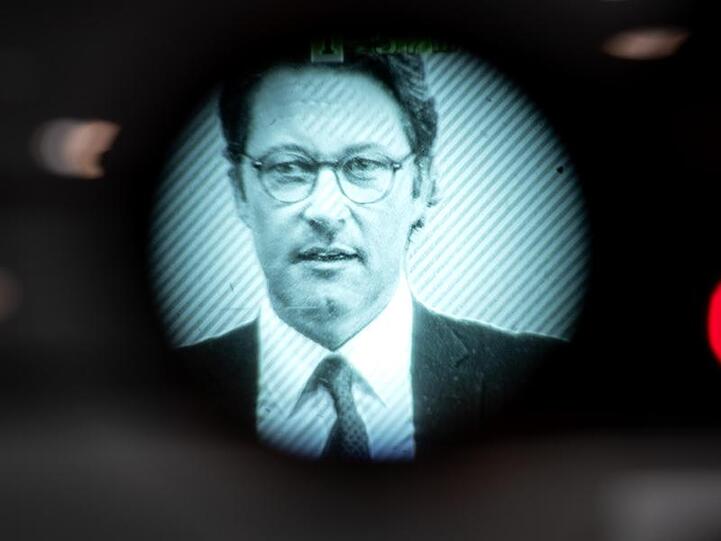 Verkehrsminister Scheuer steht unter Druck, weil er die Verträge zur Erhebung und Kontrolle der Maut mit Betreibern geschlossen hatte, bevor endgültige Rechtssicherheit bestand.