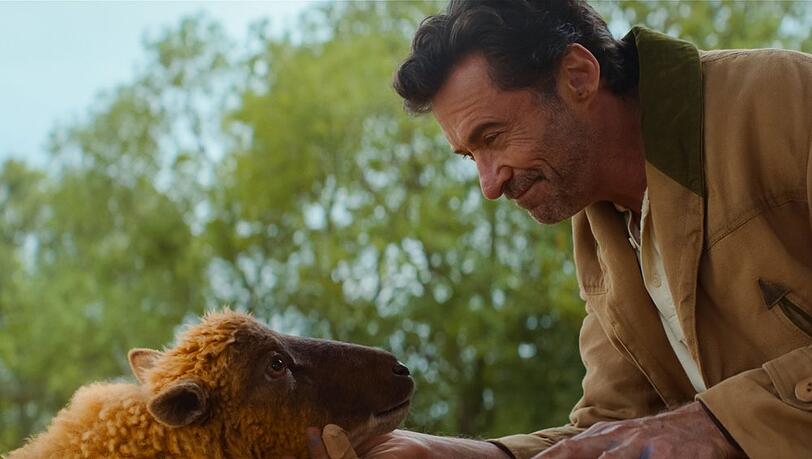 Hugh Jackman wird in "Glennkill - Ein Schafskrimi" zum einf&uuml;hlsamen Sch&auml;fer.