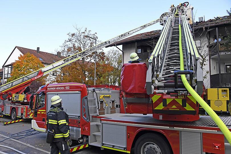 Bilder vom Feuerwehreinsatz in Perlach.