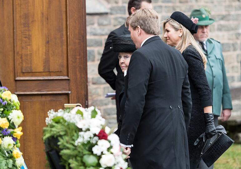König Willem-Alexander der Niederlande, Prinzessin Beatrix der Niederlande und Königin Maxima der Niederlande