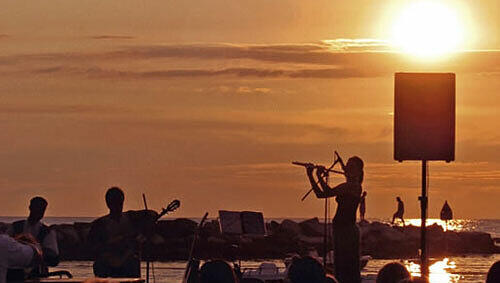 Kammermusik beim Sonnenaufgang Kammermusik beim Sonnenaufgang
