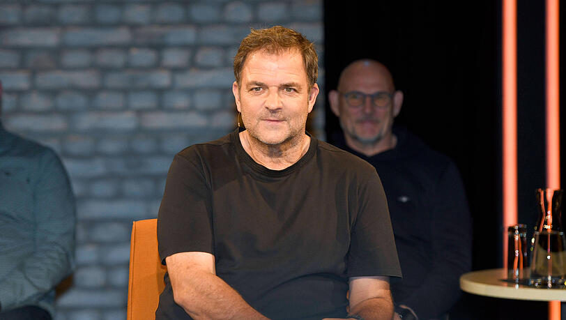 Martin R&uuml;tter kassierte einen R&uuml;ffel von seiner Freundin.