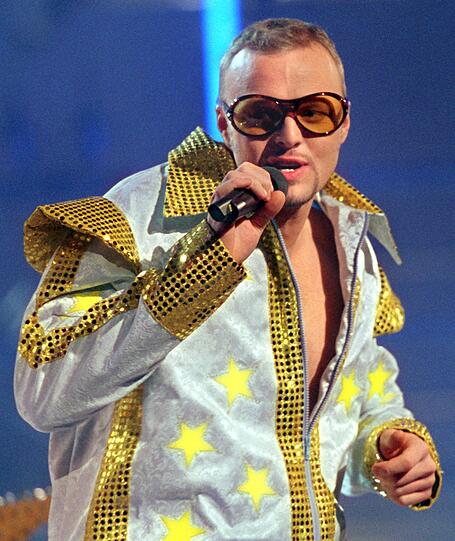 Stefan Raab belegte 2000 mit "Wadde hadde dudde da?" Platz 5.