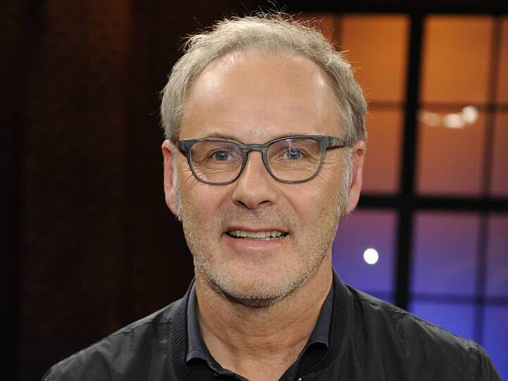 Reinhold Beckmann darf Königin Silvia von Schweden befragen