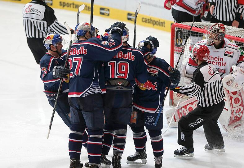 Wollen nächsten Freitag über die direkte Playoff-Qualifikation jubeln: Die EHC-Stars.
