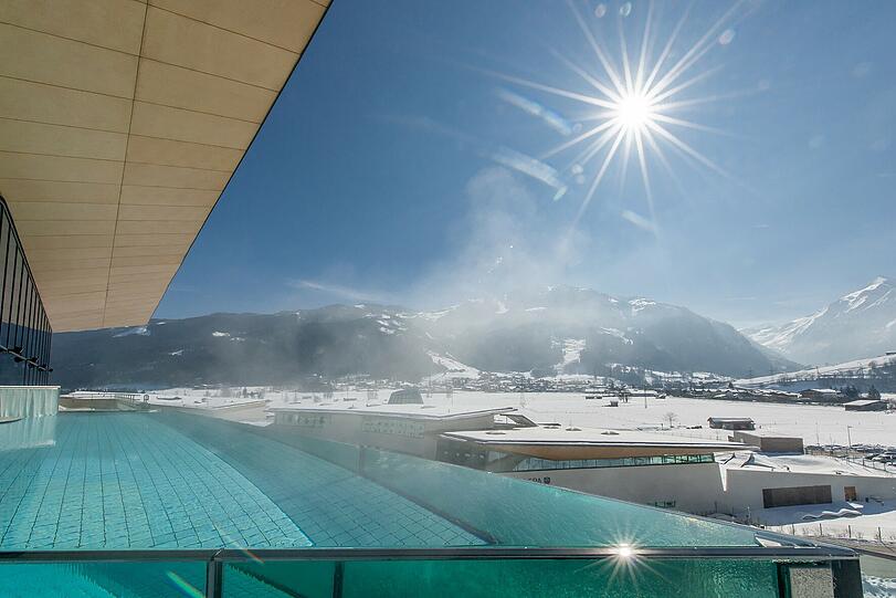 Das Vier-Sterne-Superior Hotel TAUERN SPA Zell am See - Kaprun.