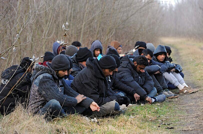 Flüchtlinge an der ungarischen Grenze.