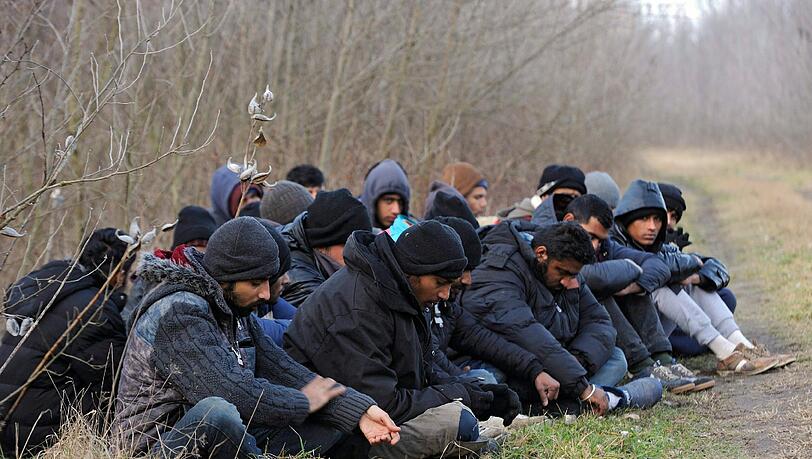Flüchtlinge an der ungarischen Grenze. Flüchtlinge an der ungarischen Grenze.
