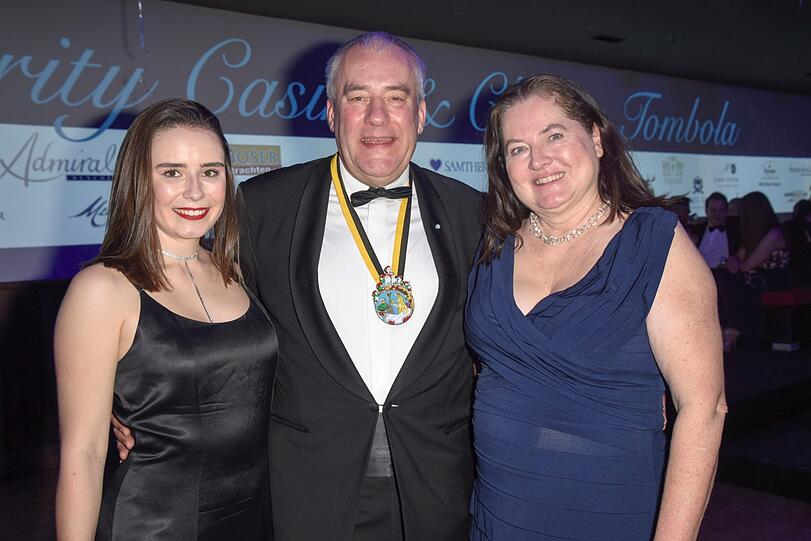 Dr. Ludwig Spaenle mit Frau Miriam und Tochter Maria