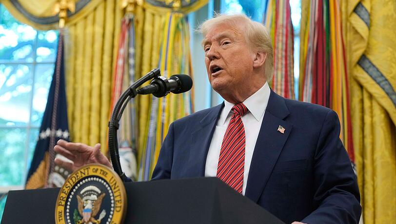 Schiebt Trump Migranten bald nach Libyen ab?