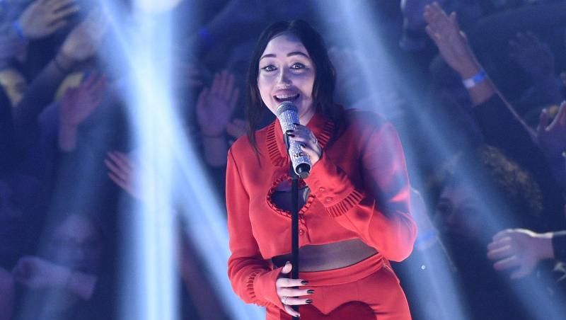 Noah Cyrus bei der Verleihung der "iHeartRadio" Music Awards 2017. Noah Cyrus bei der Verleihung der "iHeartRadio" Music Awards 2017.