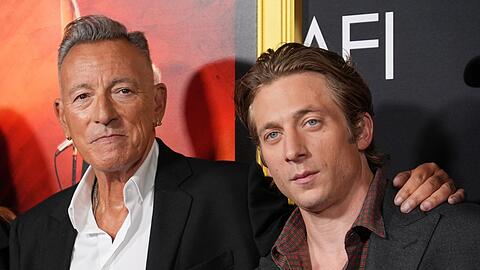 Jeremy Allen White (rechts), spielt Bruce Springsteen in „Springsteen: Deliver Me from Nowhere“,