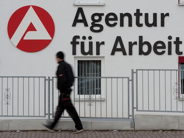 Bundesagenturgentur für Arbeit: Die Arbeitslosenzahlen dürften sich saisonbereinigt verschlechtern.