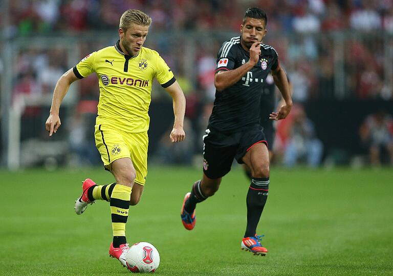 EMRE CAN NOTE 2 Bissig, schnell, mutig. Die &bdquo;36&ldquo; aus der eigenen Jugend ist durchaus eine Alternative als Linksverteidiger. Zuweilen rustikal, sah Gelb. Ging mit viel Applaus (70.).