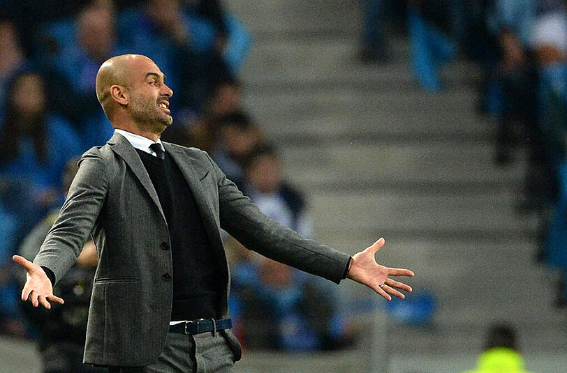 Was wollt ihr? Wir sind doch schon Meister! Bayern-Coach Pep Guardiola denkt vor dem Spiel in Leverkusen schon an Barcelona.