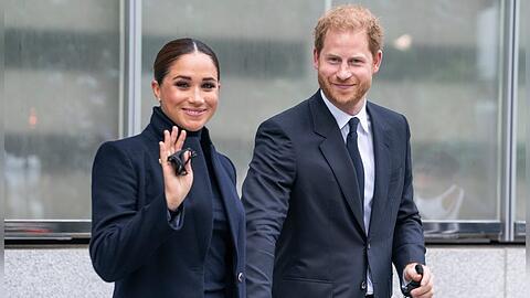Einen Abend ohne ihre beiden Kinder Lilibet und Archie genossen Meghan und Harry in einem Sushi-Restaurant.