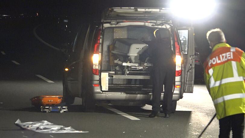 Beziehungsdrama auf der A70 - die Bilder vom Unglücksort.