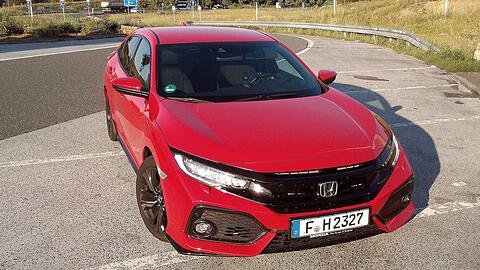 Der Honda Civic setzt beim Design einen Schwerpunkt auf den sportlichen Auftritt.