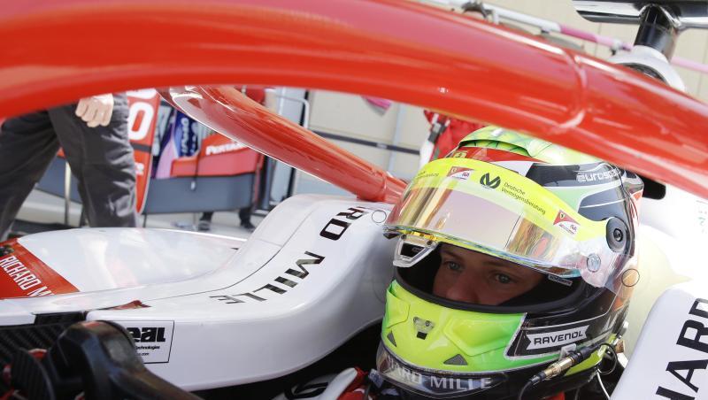 Geht bei seinem Formel-2-Debüt von Platz zehn in Bahrain ins Rennen: Mick Schumacher. Geht bei seinem Formel-2-Debüt von Platz zehn in Bahrain ins Rennen: Mick Schumacher.