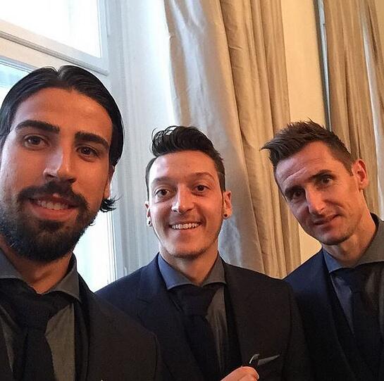 Das Leben von Mesut Özil auf Instagram
