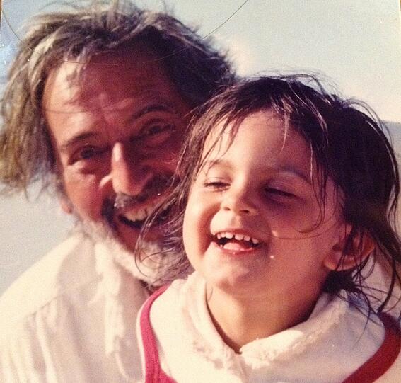 Im Jahr 2003 ist Tochter Serafina zur Welt gekommen &ndash; und Helmut Dietl genießt die Vaterrolle.