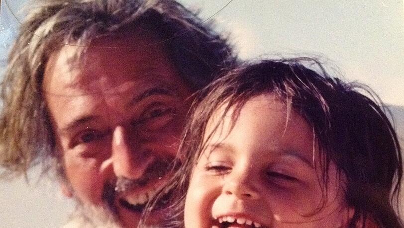 Im Jahr 2003 ist Tochter Serafina zur Welt gekommen – und Helmut Dietl genießt die Vaterrolle. Im Jahr 2003 ist Tochter Serafina zur Welt gekommen – und Helmut Dietl genießt die Vaterrolle.