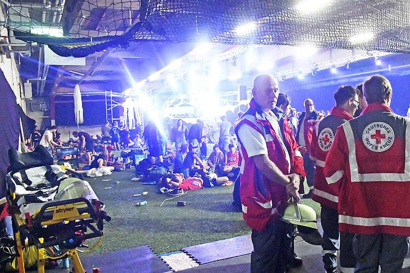 Großflächige Verwüstung und Verletzte beim Echelon-Festival. Die Bilder.