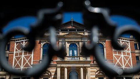 Das Richard-Wagner-Festspielhaus in Bayreuth bleibt geschlossen.