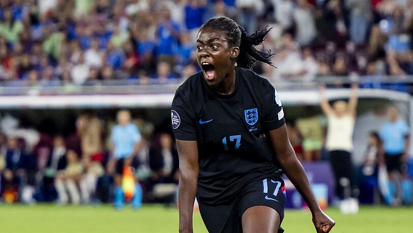 Rettete England mit ihrem Tor in die Verlängerung: Michelle Agyemang.
