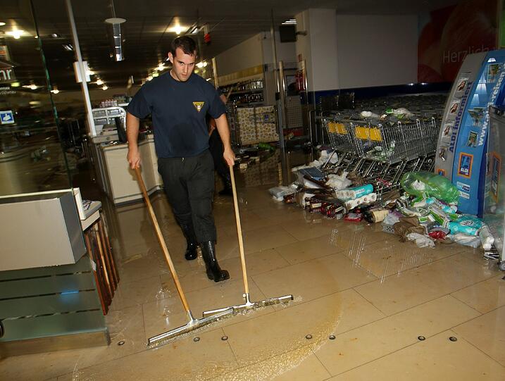 München säuft ab: Die spektakulären Bilder von den Überschwemmungen und vom Hochwasser