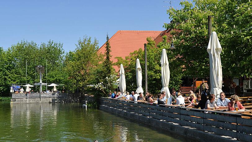 So schön hat der Ostpark im Sommer ausgeschaut. So schön hat der Ostpark im Sommer ausgeschaut.