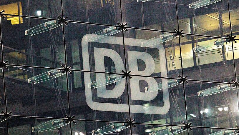 Unruhige Zeiten bei der Deutschen Bahn: Betrieblich und finanziell läuft es nicht rund.