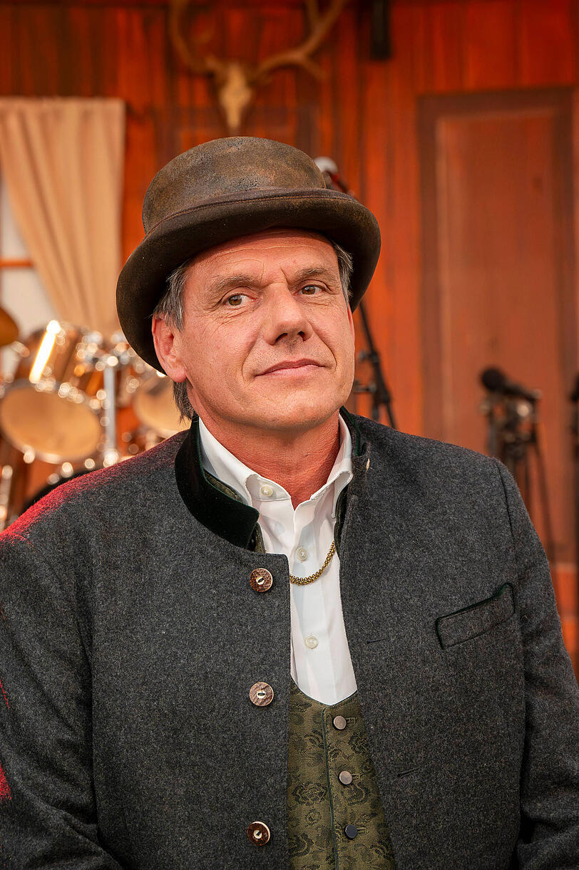 Peter Schöniger ist Festwirt der Boandlkramerei auf der Oidn Wiesn.