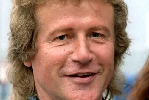 Der Wagner-Sänger, Rockmusiker und einstige Zehnkämpfer Peter Hofmann ist schwer krank. Am 22. August wir der 65 Jahre alt.