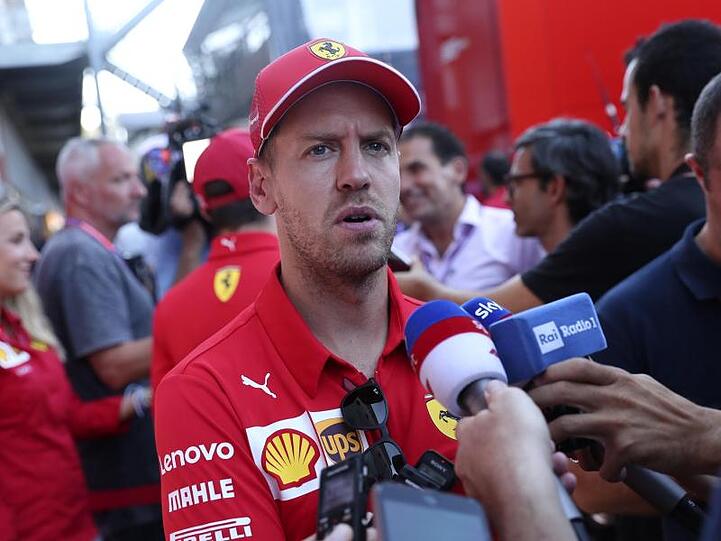 Sebastian Vettel dämpft vor dem Belgien-Rennen die Erwartungen.