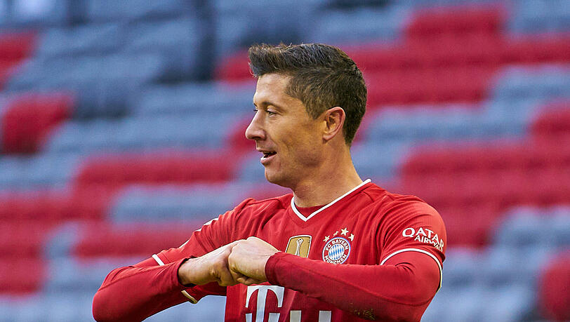 Feiert seinen Hattrick gegen Stuttgart: Robert Lewandowski