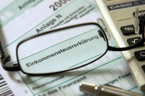 Formular für die Steuererklärung: Künftig kann der Fiskus leichter Bankkonten überprüfen.