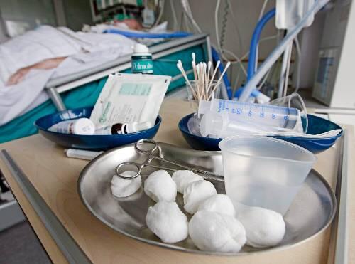 Notfall-Tupfer: In einem Krankenhaus der Stadt war das Notfallteam nicht vollständig