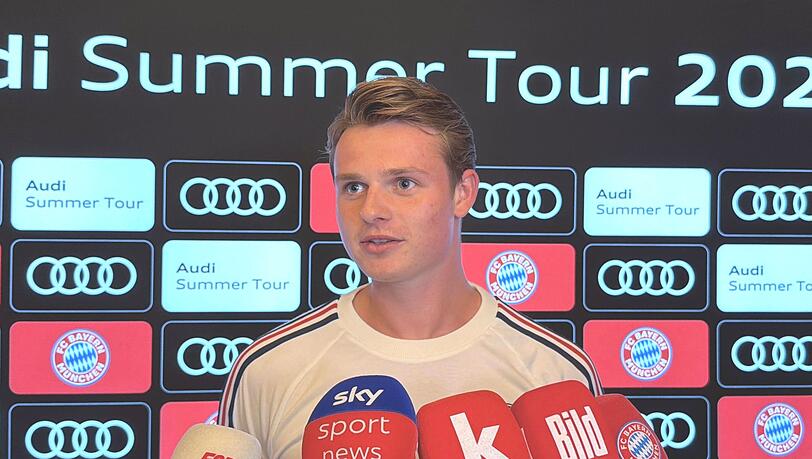 Jonas Urbig hält sich bei seinen DFB-Ambitionen zurück. Jonas Urbig hält sich bei seinen DFB-Ambitionen zurück.