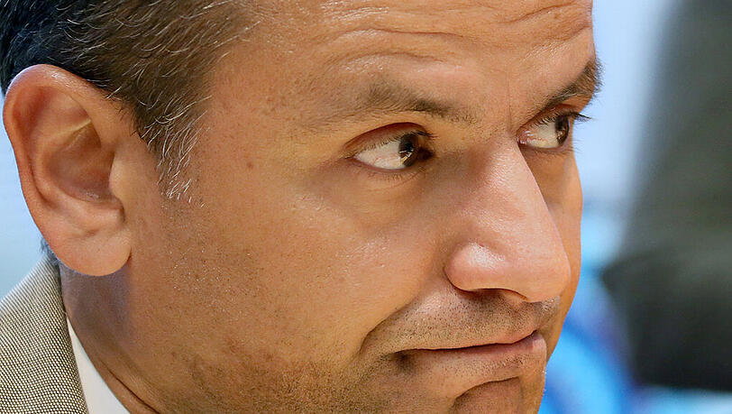 Schwere Vorwürfe gegen Sebastian Edathy (SPD): Es geht um den Besitz von Kinderpornographie. Schwere Vorwürfe gegen Sebastian Edathy (SPD): Es geht um den Besitz von Kinderpornographie.