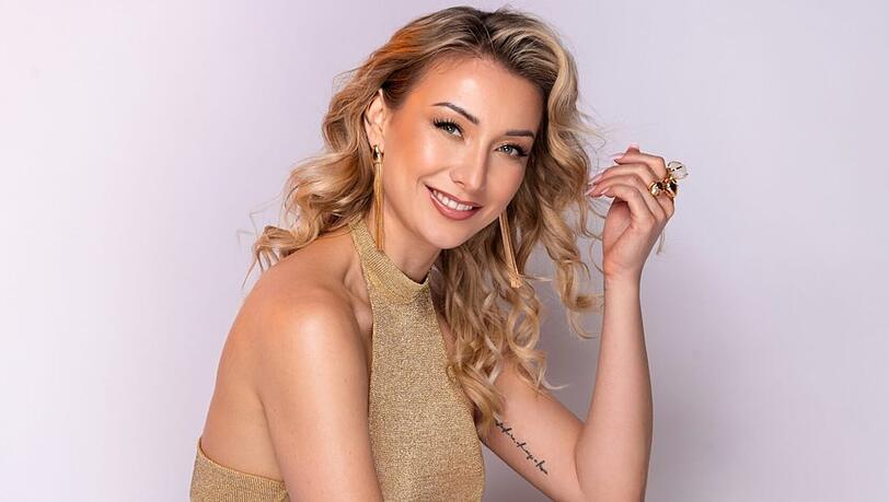 Anna-Carina Woitschack veröffentlicht ihr neues Werk "Abenteuerlust".