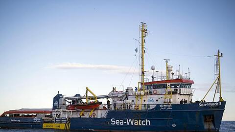 Das Sea-Watch-Rettungsschiff vor der Küste Maltas.