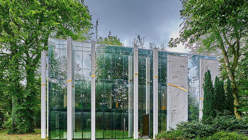 M&uuml;nchner Luxus mit besonderem Flair: die Villa von Blofeld &ouml;ffnet ihre Tore f&uuml;r Roses & Love.