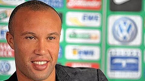 Soll die Werder-Abwehr verstärken: Der französische Alt-Internationale Mikael Silvestre.