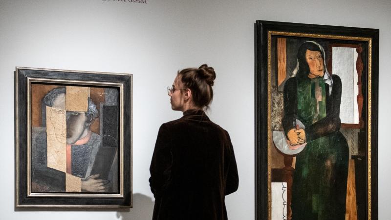 Blick in die Ausstellung "Else Lasker-Schüler - Prinz Jussuf von Theben und die Avantgarde". Blick in die Ausstellung "Else Lasker-Schüler - Prinz Jussuf von Theben und die Avantgarde".