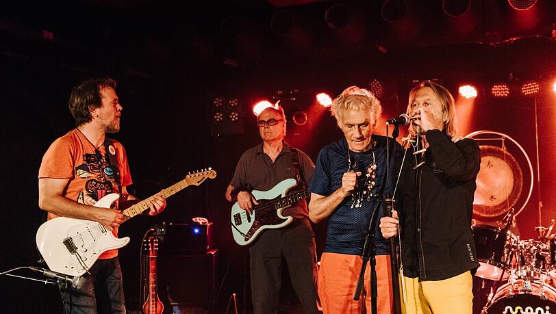 Die Band Guru Guru bei ihrem 50-jährigen Jubiläum im Jahr 2018