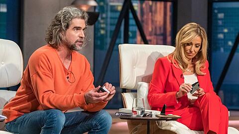 Nils Glagau und Dagmar Wöhrl prüfen zum Staffelauftakt die Gründerideen.