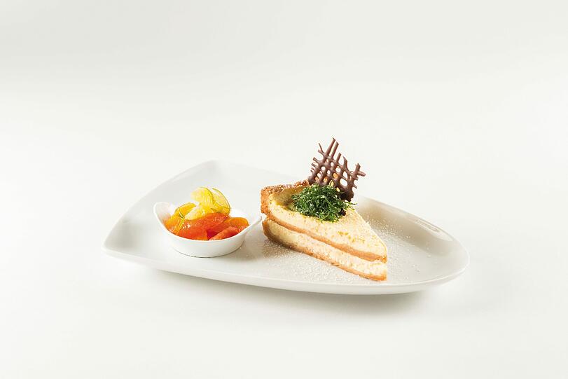 Das Menü zu Eloize - Das Dessert: Buffalo Cheesecake mit Zitrusfrüchte-Ragout und Minzstroh
